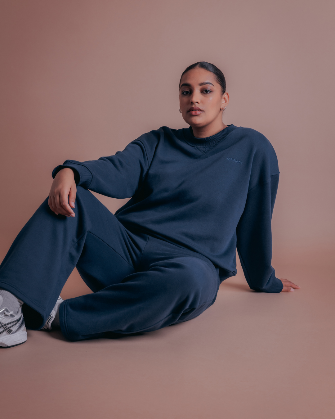 The Classic Crew - Navy